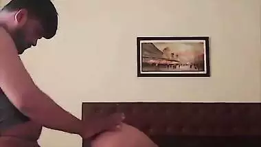 Amateur girl gets fuck by her lover in doggy style