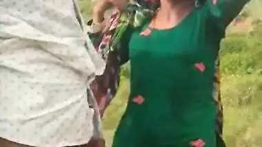 Rajasthani aunty in saree outdoor sex XXX MMS video