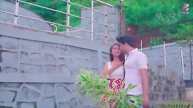 Balloons Hindi Unrated HDRip – Exchange (S01E01)