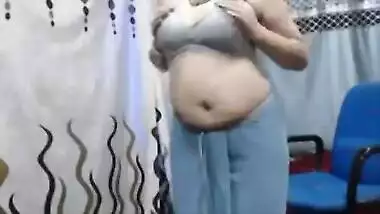 Indian Sapna Stripchat Horny Show