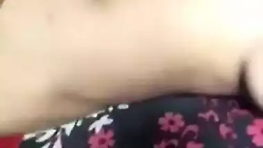 Young Desi model exposes boobies and hair on pubis in solo sex show