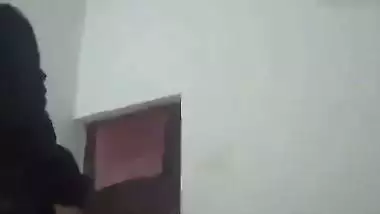 Muslim man fucks his stepdaughter in MMS porn