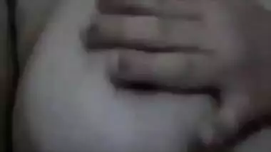 HUGE BEAUTIFUL BOOBS INDIAN WIFE