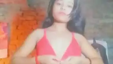 Dehati teen girl showing virgin boobs and pussy