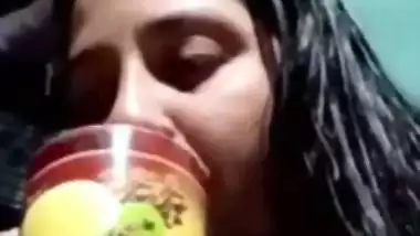 Chubby village aunty shows nude figure on video call