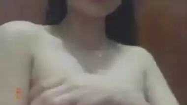 Very Beautiful Paki Girl Playing with Boobs