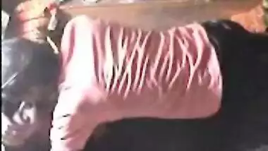 Curvy Indian babe sex show on camera.