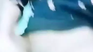 Hijab girl shows pussy and ass on viral live video call