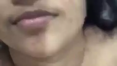 Girlfriend rubbing pussy xxx and fingering video making