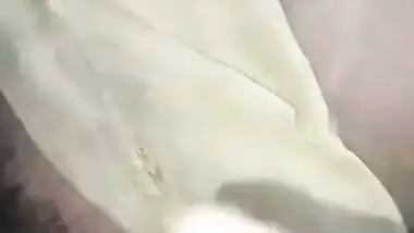 Desi sex of a South lady taking a big dick in her pussy