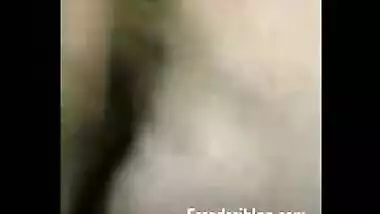 Gorgeous Punjabi aunty strips and smooches