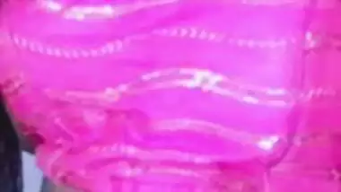 Stripchat young bhabhi showing topless body for money