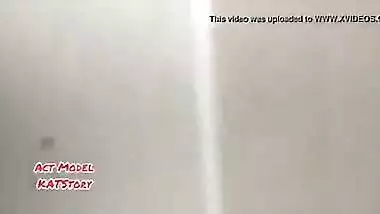 Tamil college girl boobs pressed in classroom