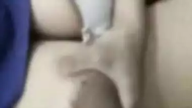 Desi sexy booby girl showing her big boobs