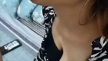 The man shoots a blowjob MMS of a whore sucking his cock