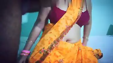 Stepbrother fucks his married stepsister in desi sex