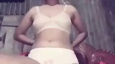 Bangladeshi Married Village Bhabi One More Clip