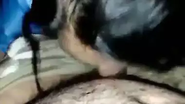 Chubby Karachi lady’s Pakistani blowjob makes a man cum