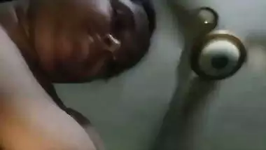 Busty lady enjoys Bangla chuda chudi with her lover