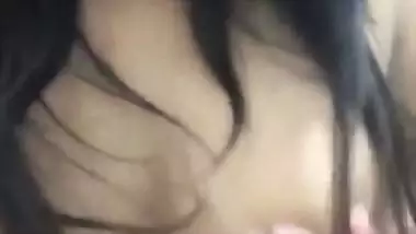 Srilankan virgin girl sucking her big boobs MMS