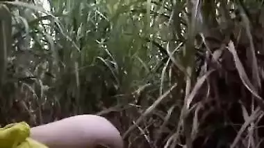 Dehati chubby Randi fucked in fields