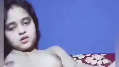 Bangladeshi Chittagong girl masturbating using cucumber