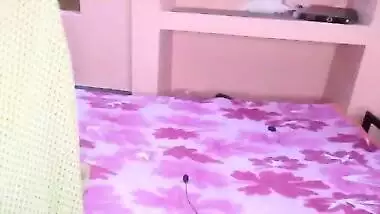 Nasty BF and his marries GF’s nude MMS