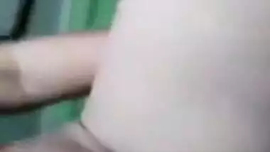 Sexy bhabi fingering