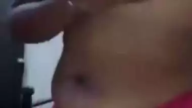 Tamil aunty sex MMS of a Chennai lady on a live webcam