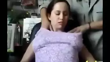 Sex mms of an non-professional store gal having fun with the manager