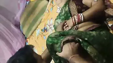 Mature aunty hard fucking homemade with neighbor