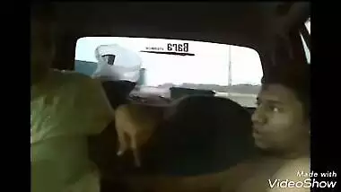 Outdoor mai cousin sister se car ke andar hardcore sex kiya