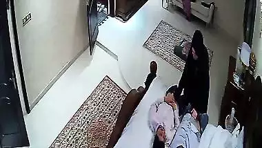 Aapa enjoys threesome sex with cousins in Pakistani porn