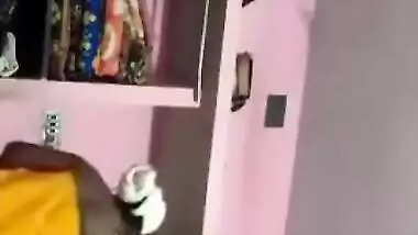 Today Exclusive- Bhabhi Wearing Cloths After Bath Part 2