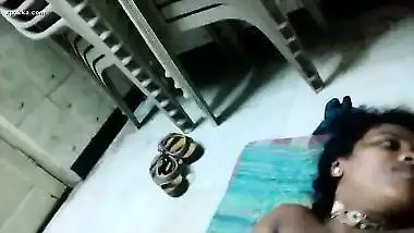 Desi wife show her pussy her husband